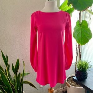 Lulus long sleeve hot pink dress never worn